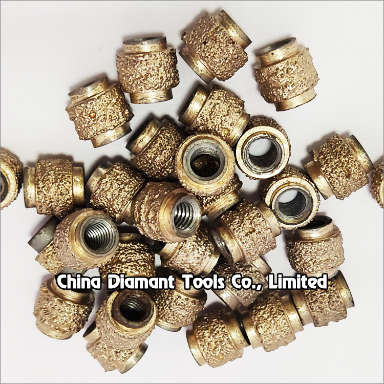 Vacuum brazed diamond beads of wire saw for concrete metal cutting